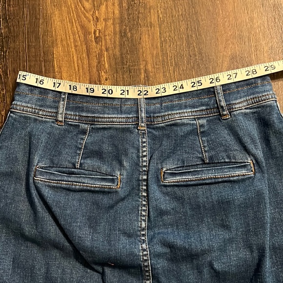 Madewell Stretch Denim A-Line Skirt with Patch Pockets - Picture 11 of 13